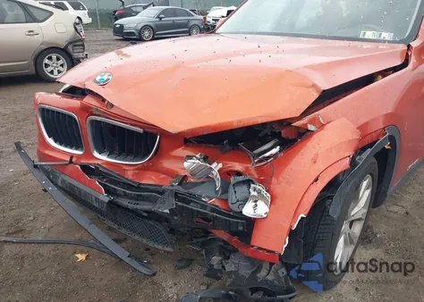 2014 BMW X1 xDrive28I z USA, uszkodzony, nr VIN WBAVL1C56EVY21766